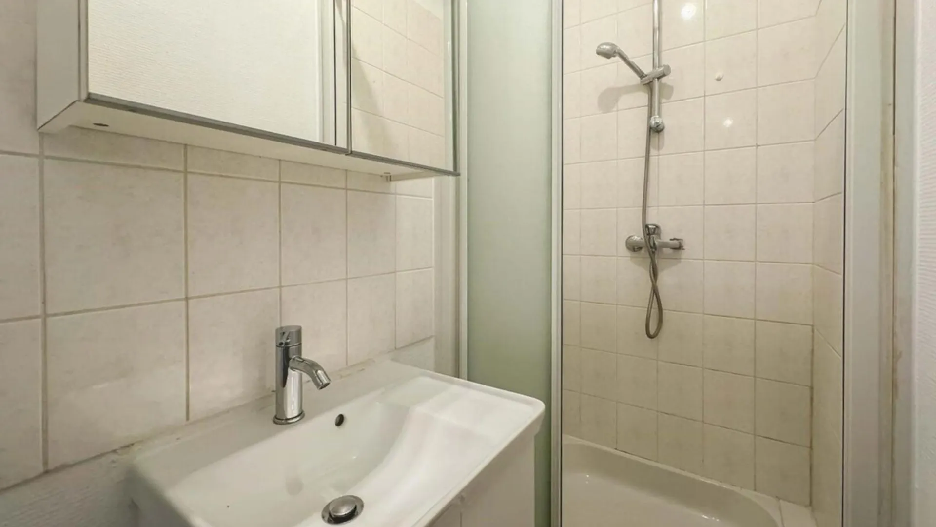 Flexliving - Room - Prague Париж